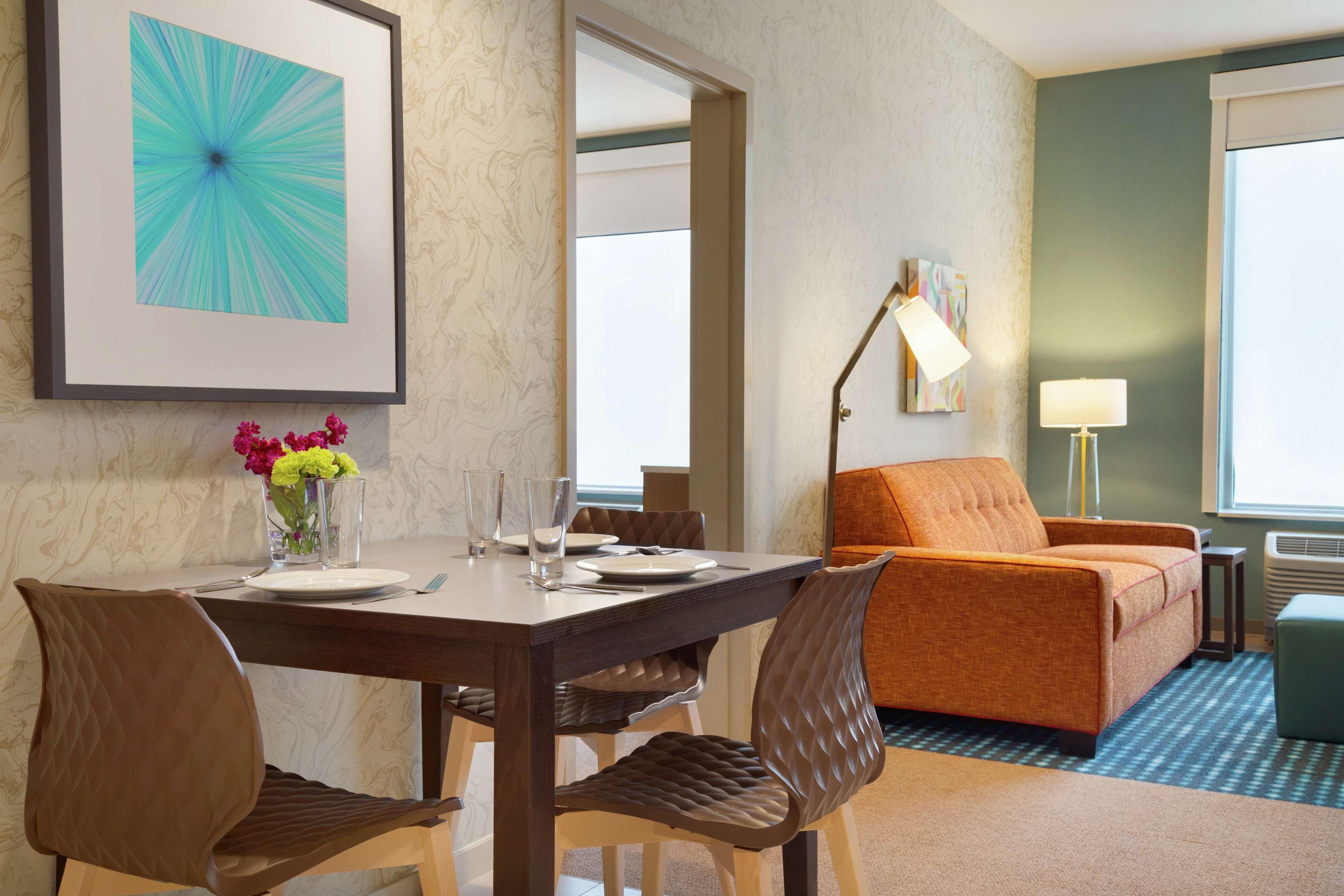 Home2 Suites By Hilton Frederick Extérieur photo