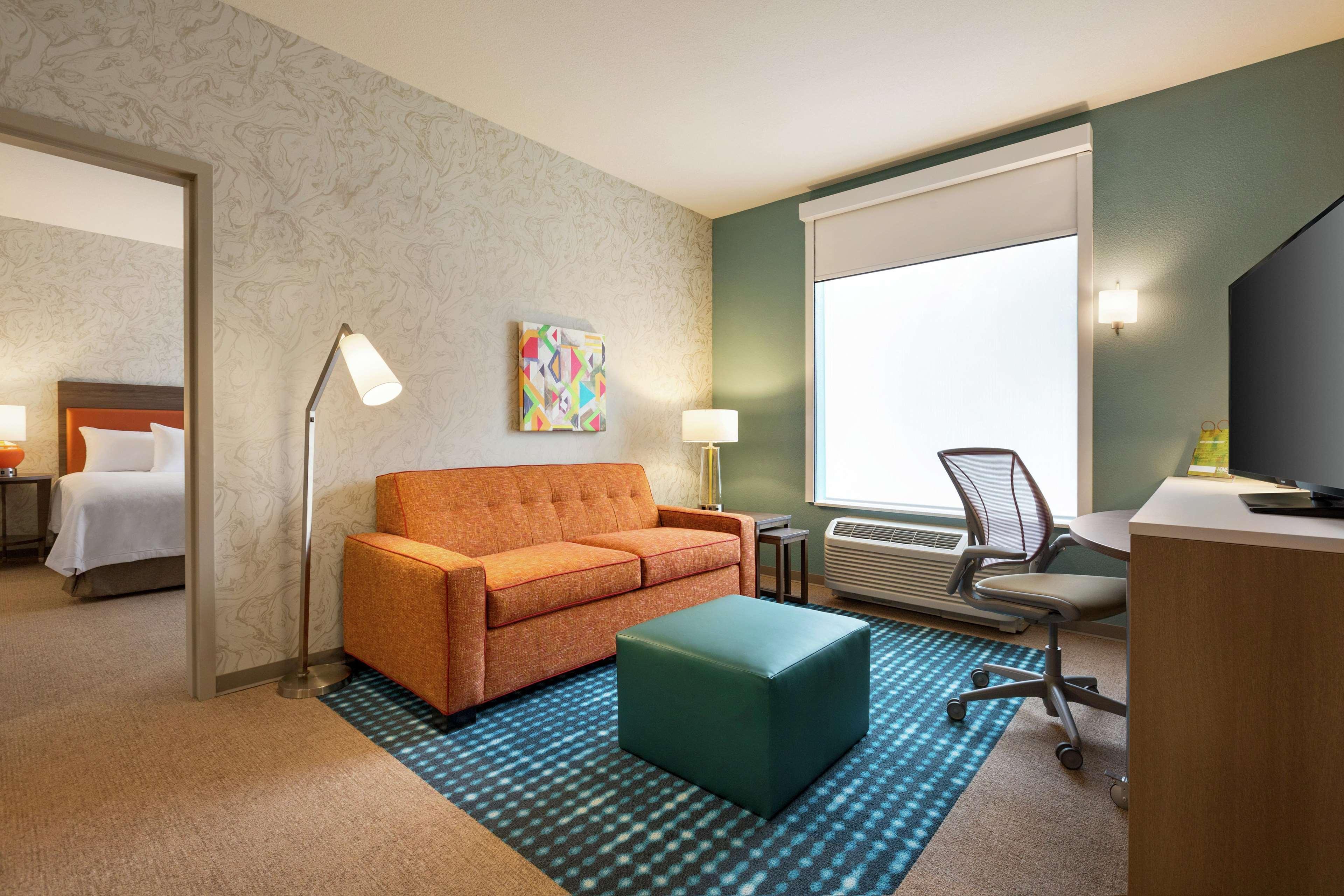Home2 Suites By Hilton Frederick Extérieur photo