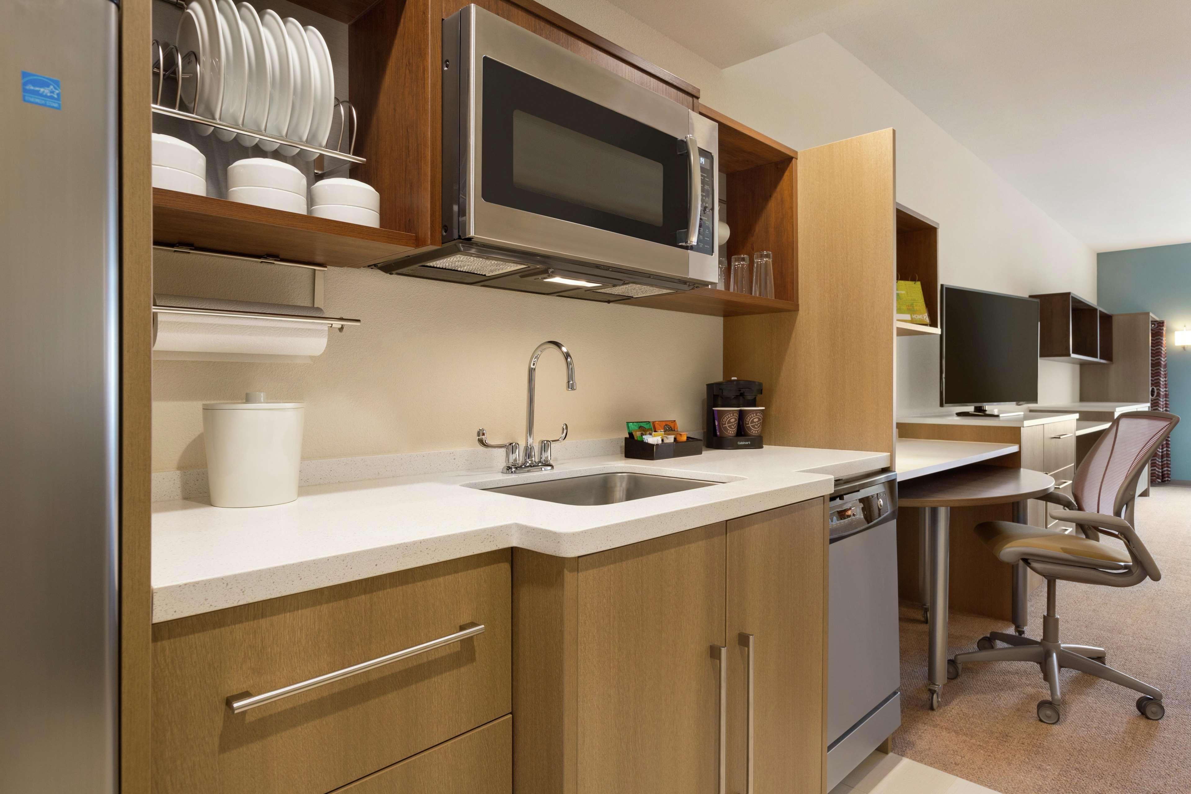 Home2 Suites By Hilton Frederick Extérieur photo