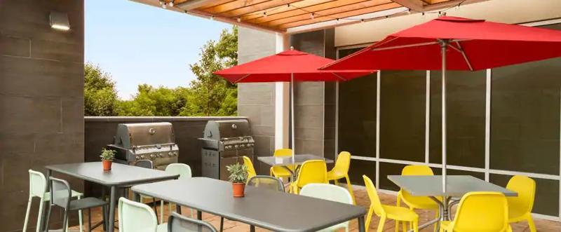 Home2 Suites By Hilton Frederick Extérieur photo